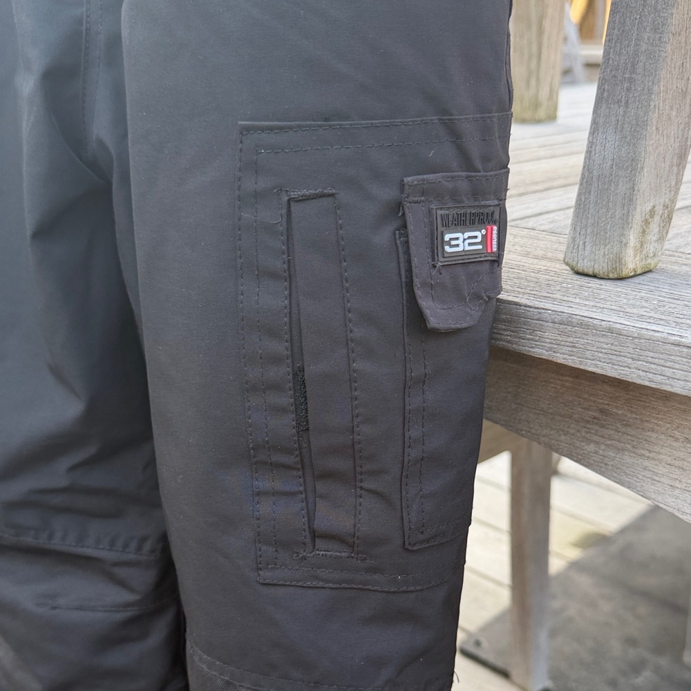 Boy’s Suspender Black Ski Pants - Size 14/16 - Large
